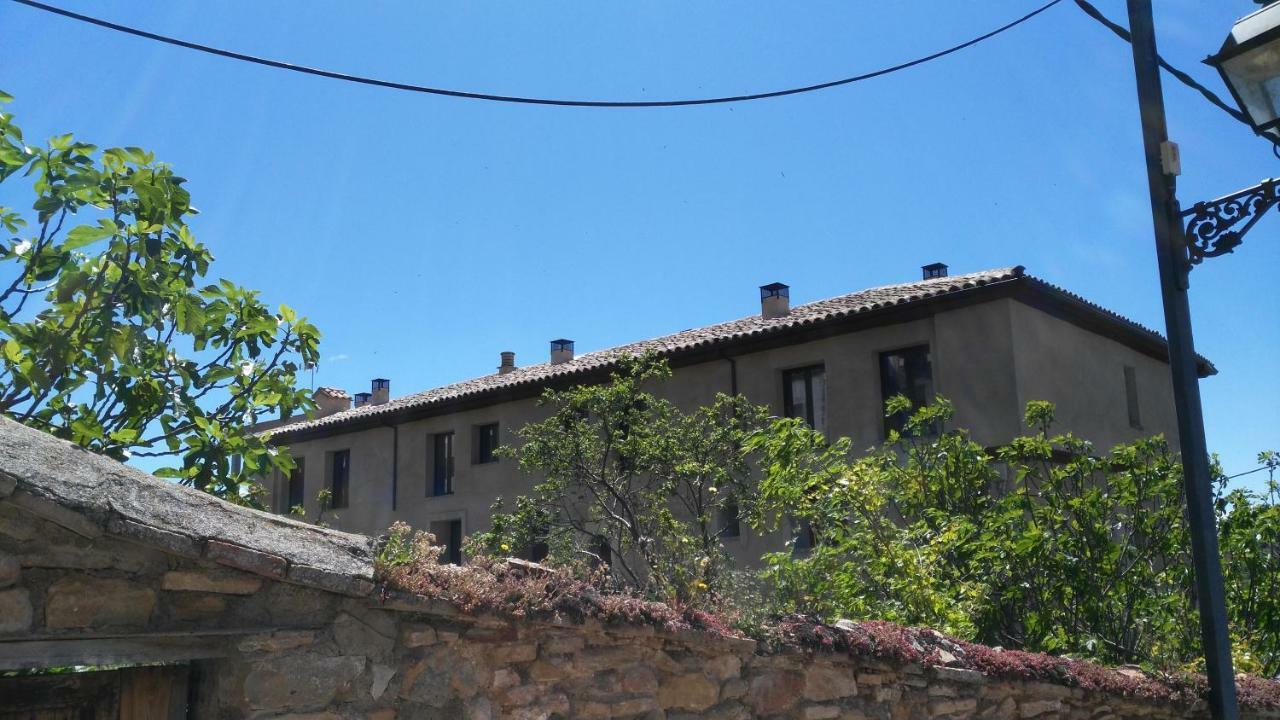 Albergue De Benabarre-Calumet Dış mekan fotoğraf